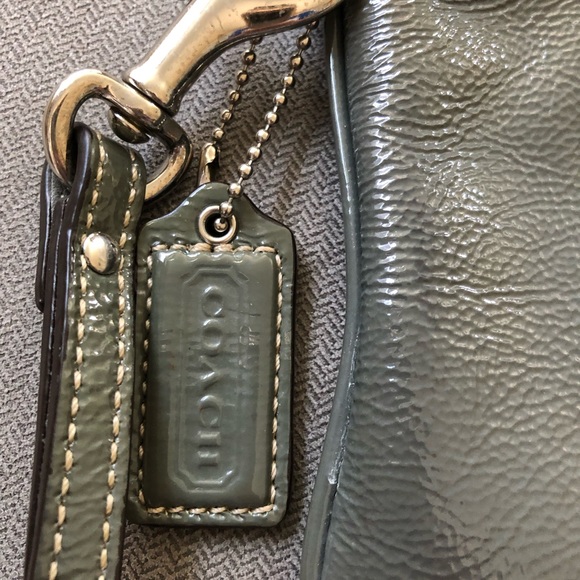 Coach wristlet - Picture 2 of 6